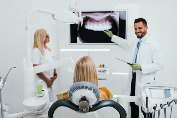 From Cleanings To Fillings: Services A General Dentist Provides